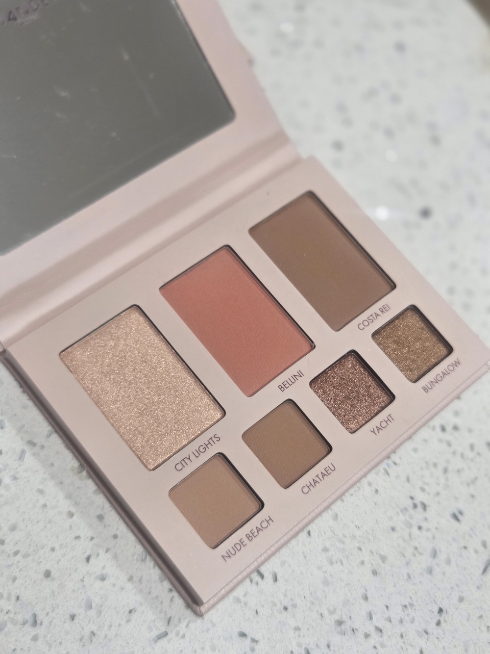 Wander Sunkissed Neutral & Peach Eyeshadow Palette - Bellini & Nude Beach Shades